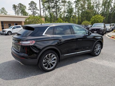 Certified 2023 Lincoln Nautilus Reserve w/ Equipment Group 201A image 5