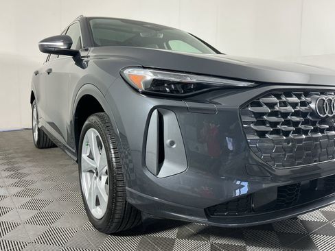 Used 2025 Audi Q5 Premium Plus w/ Premium Plus image 3