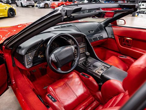 Used 1990 Chevrolet Corvette ZR-1 RWD image 11