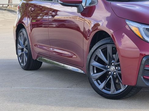 Used 2026 Toyota Corolla SE FWD image 12