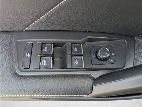 Used 2024 Volkswagen Tiguan Wolfsburg Edition FWD image 9