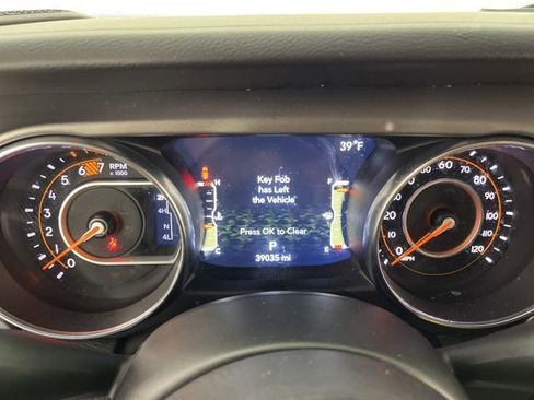 Used 2023 Jeep Wrangler Sport S image 24