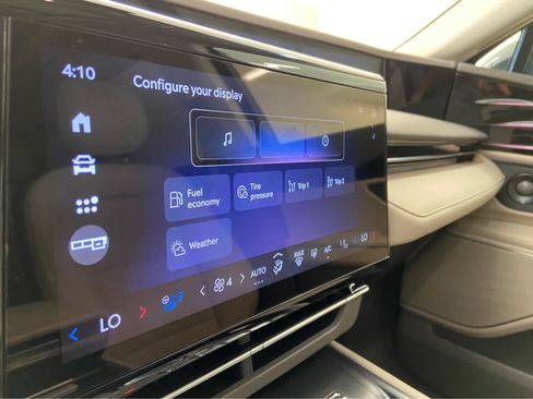 Used 2024 Lincoln Nautilus Reserve w/ Equipment Group 202A image 31