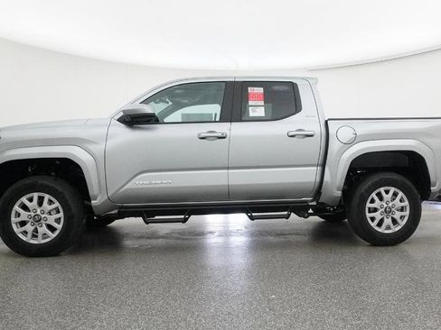 New 2026 Toyota Tacoma SR5 AWD/4WD image 22