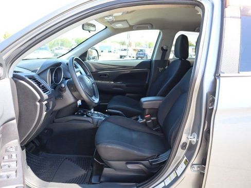 Used 2015 Mitsubishi Outlander Sport ES AWD/4WD image 9