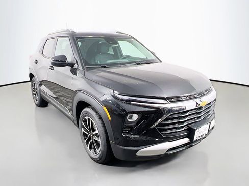 New 2026 Chevrolet TrailBlazer LT w/ Convenience Package image 3