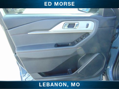 Certified 2025 Ford Explorer Active w/ Active Comfort Package AWD/4WD image 17