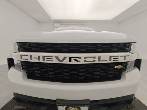 Used 2021 Chevrolet Silverado 1500 Custom image 29