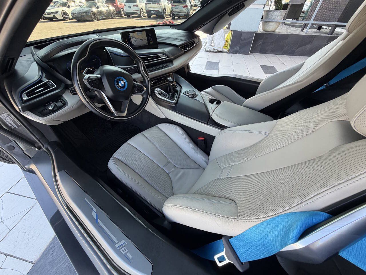 Used 2015 BMW i8 AWD/4WD image 31