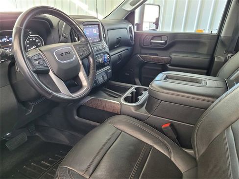 Used 2022 GMC Sierra 2500 Denali image 11