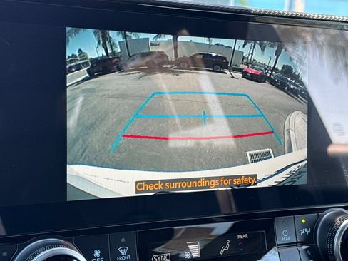 Certified 2026 Toyota Highlander XSE AWD/4WD image 27