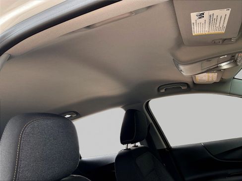 Used 2023 Chevrolet Equinox LT FWD image 26