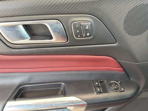 Used 2025 Ford Mustang GT Premium RWD image 20
