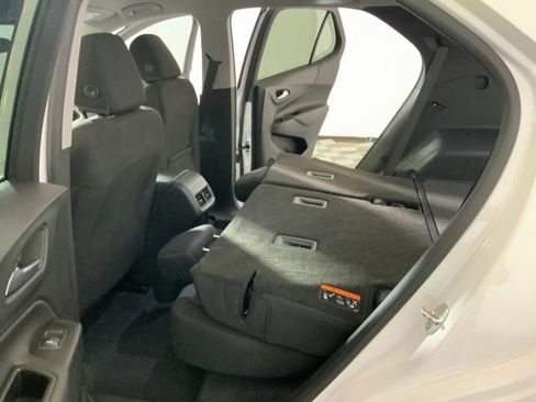Used 2022 Chevrolet Equinox LT image 29