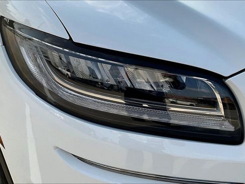 Used 2021 Lincoln Nautilus Reserve w/ Cargo Utility Package image 39