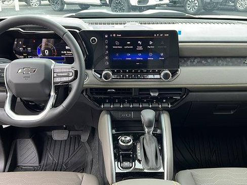 New 2026 Chevrolet Colorado ZR2 w/ Technology Package image 17