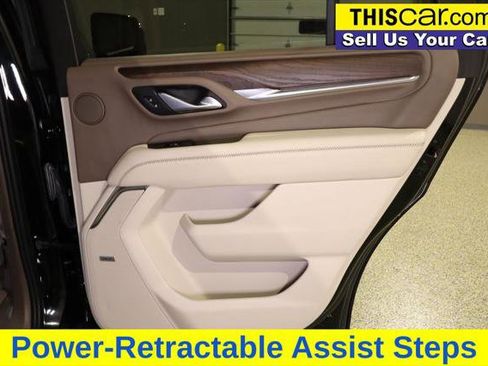 Used 2021 GMC Yukon Denali w/ Denali Premium Package image 30