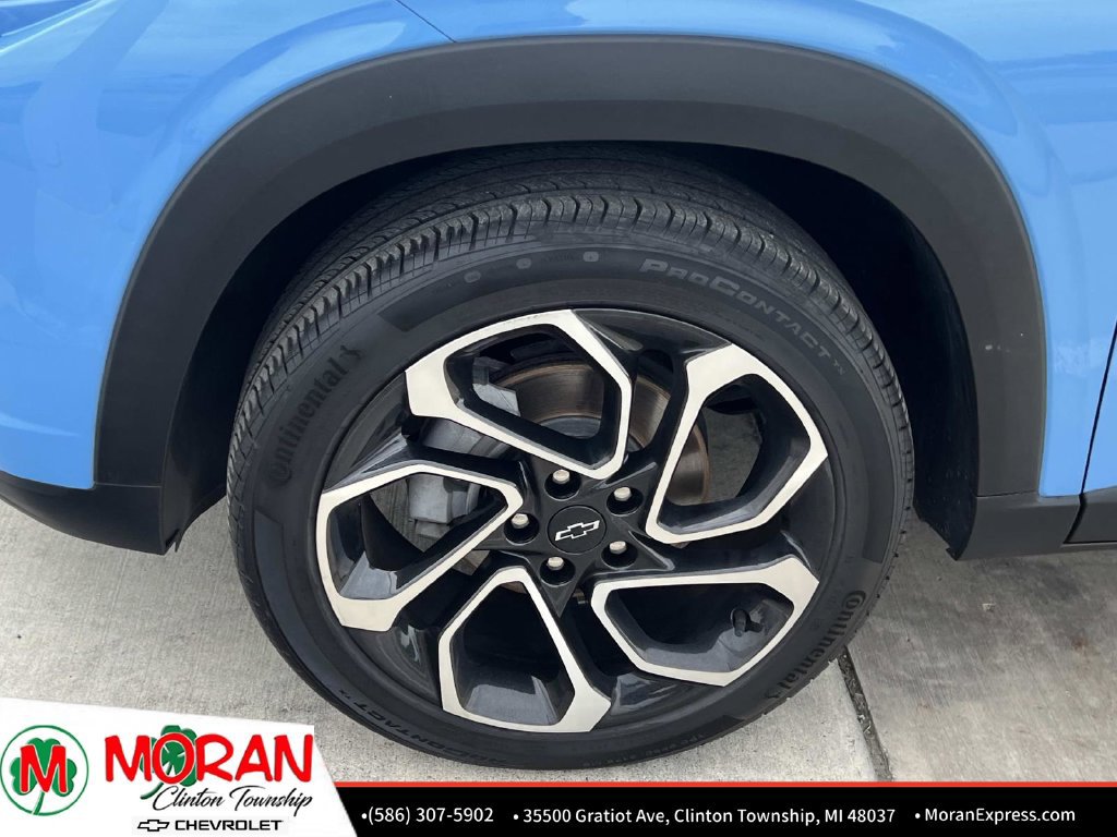 Certified 2024 Chevrolet Trax RS w/ Driver Confidence Package FWD image 10