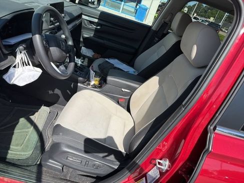Used 2023 Honda CR-V EX image 3