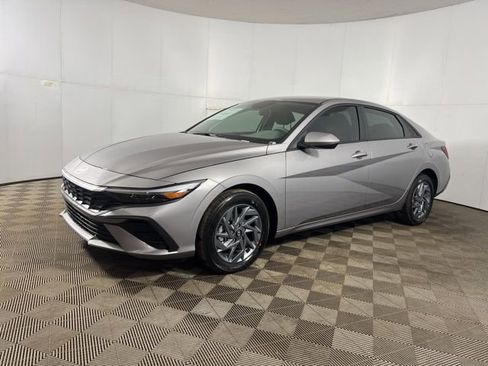 New 2026 Hyundai Elantra Blue image 1