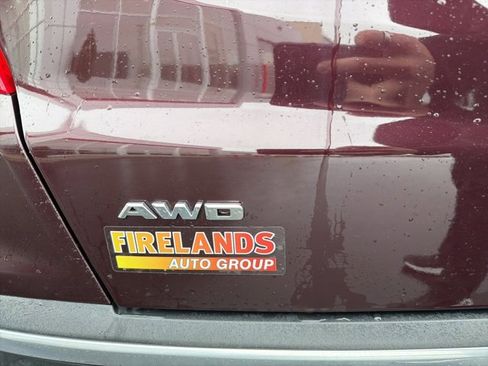 Used 2018 Cadillac XT5 Luxury w/ LPO, Sport Package image 10