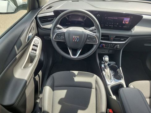 Used 2025 Buick Encore GX Preferred FWD image 10