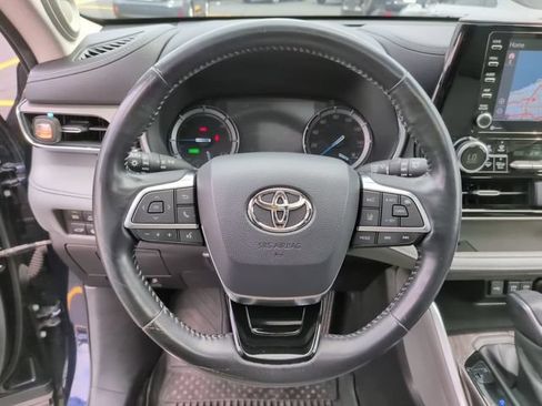 Used 2020 Toyota Highlander Limited AWD/4WD image 14