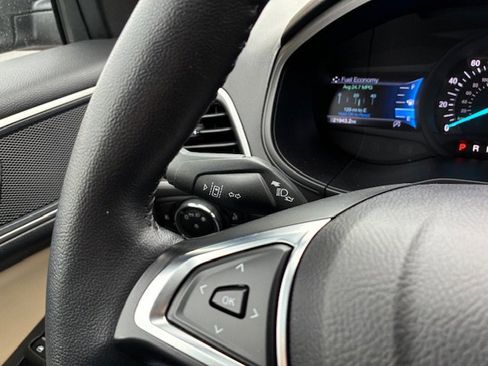 Used 2023 Ford Edge SEL w/ Convenience Package image 25