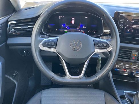 Certified 2025 Volkswagen Jetta S image 6