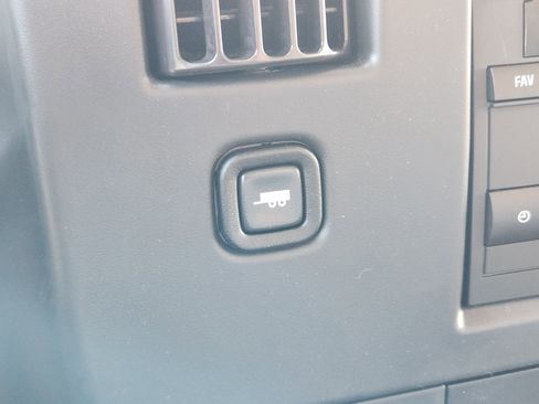 New 2025 Chevrolet Express 3500 w/ Power Convenience Package image 26