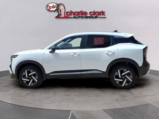 Certified 2026 Nissan Kicks SV FWD image 2