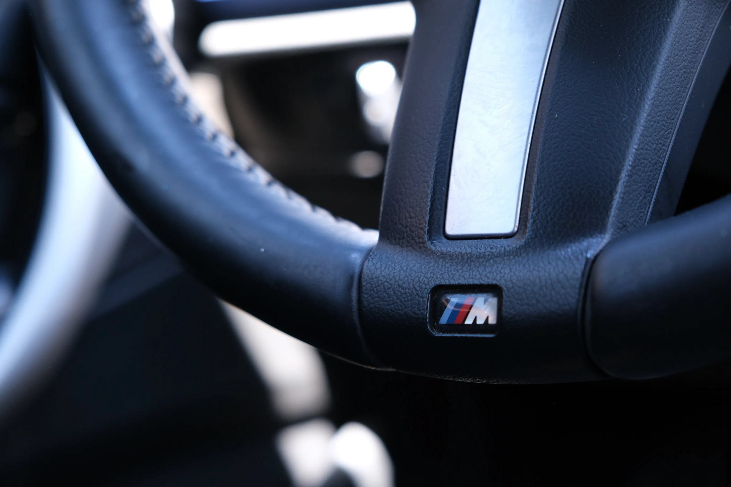 Used 2015 BMW M235i Convertible RWD image 25