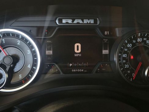 Used 2022 RAM 1500 Laramie AWD/4WD image 15