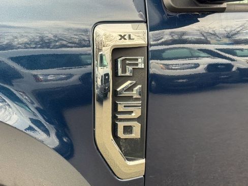 Used 2020 Ford F450 XL w/ Power Equipment Group image 34