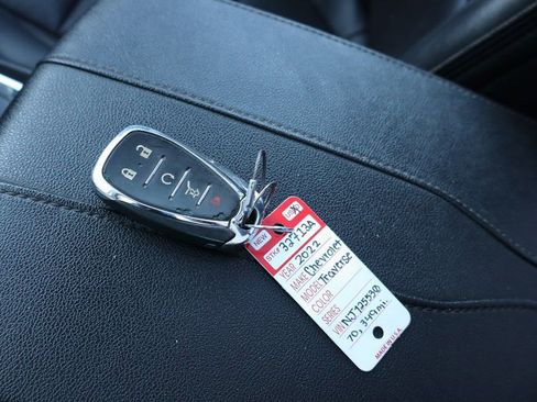 Used 2022 Chevrolet Traverse High Country image 44