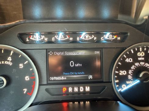 Used 2018 Ford F150 XLT w/ Equipment Group 302A Luxury AWD/4WD image 25