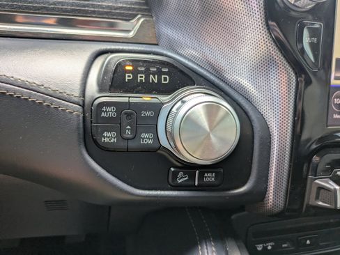 Used 2019 RAM 1500 Limited w/ Advanced Safety Group image 18