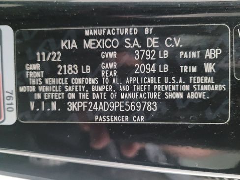 Used 2023 Kia Forte LXS image 33