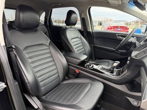 Used 2018 Ford Edge SEL w/ Equipment Group 201A image 26