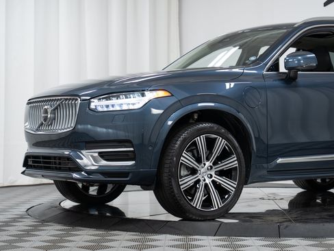 Certified 2025 Volvo XC90 T8 Plus w/ Protection Package Premier AWD/4WD image 26