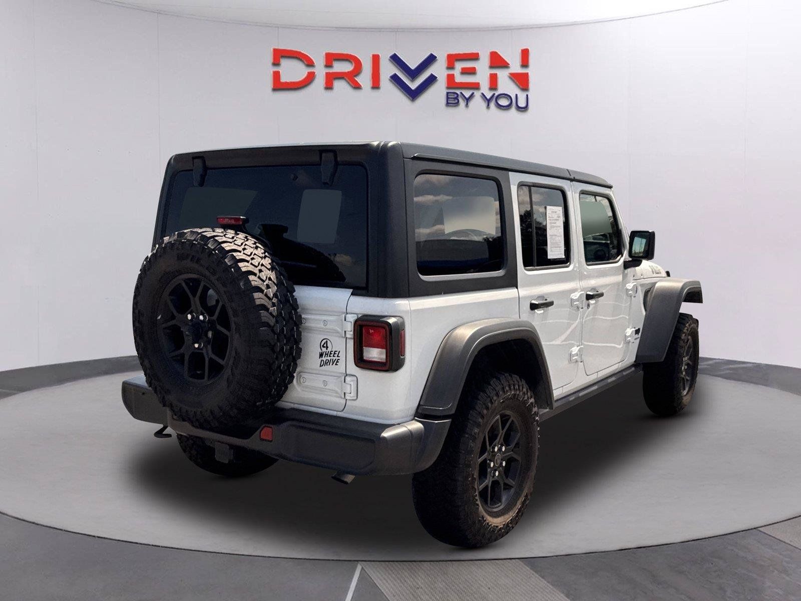 Used 2025 Jeep Wrangler Unlimited Sport AWD/4WD image 4