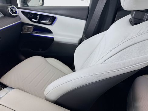 New 2026 Mercedes-Benz GLC 300 image 26