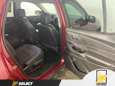 Used 2019 Chevrolet Traverse RS w/ LPO, Floor Liner Package FWD image 20
