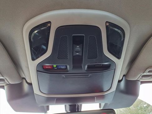 Certified 2023 Subaru Outback Premium AWD/4WD image 17