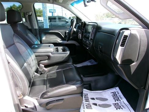 Used 2018 Chevrolet Silverado 1500 LT w/ All Star Edition image 13