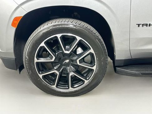 Used 2024 Chevrolet Tahoe RST w/ Luxury Package AWD/4WD image 39