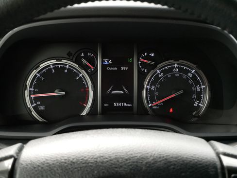 Certified 2024 Toyota 4Runner TRD Off-Road AWD/4WD image 21