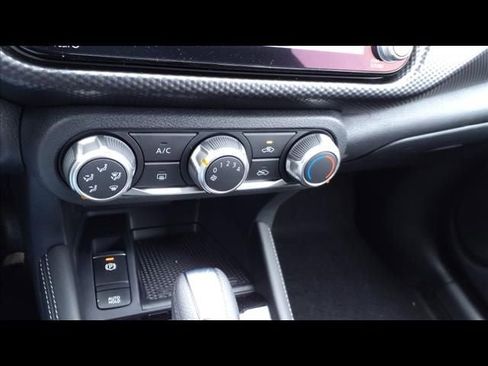 New 2024 Nissan Kicks SV w/ Exterior Package image 19