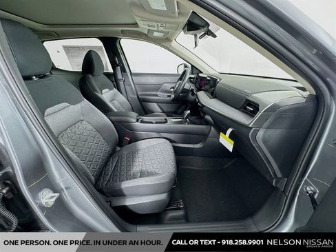 New 2026 Nissan Kicks SV w/ SV Premium Package FWD image 27