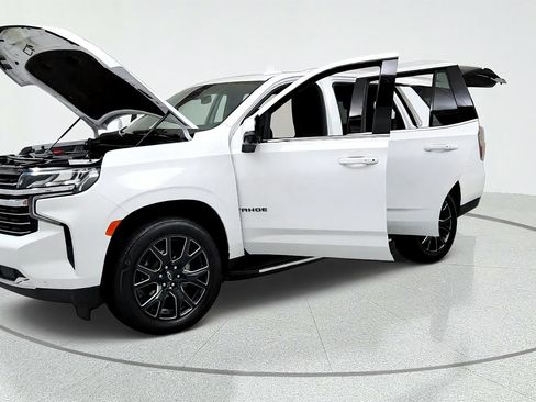 Used 2023 Chevrolet Tahoe LT w/ LT Signature Plus Package AWD/4WD image 9
